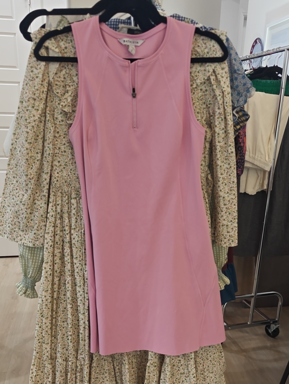 ATHLETA Pink Sleeveless Zip-Front Shift Dress || Size Small
